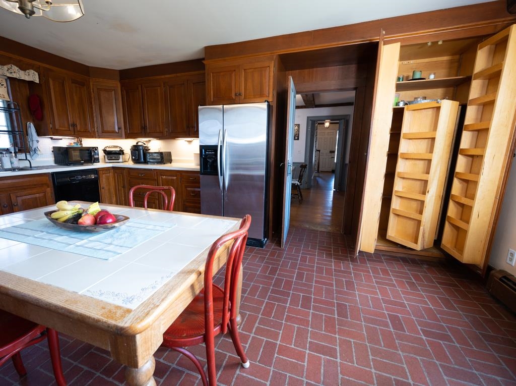 103 Highway 119 Fitzwilliam, NH 03447 - Photo 9 of 33