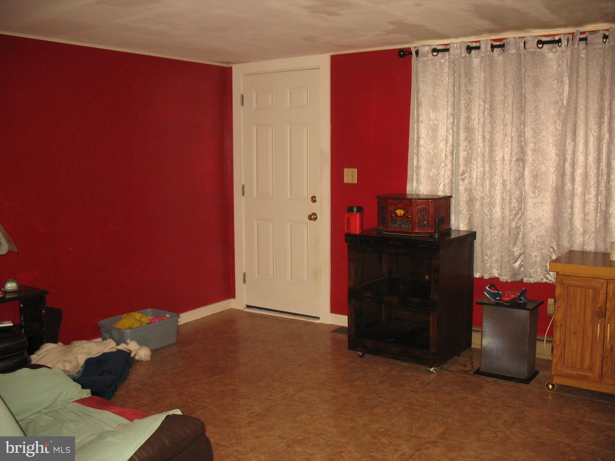 2230 Waggoners Gap Road Carlisle, PA 17013 - Photo 4 of 20 Gallery Image 4