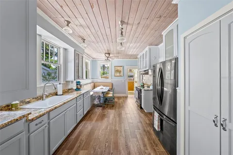$1,095,000 | 212 South Coolidge Avenue, Tampa, FL 33609
