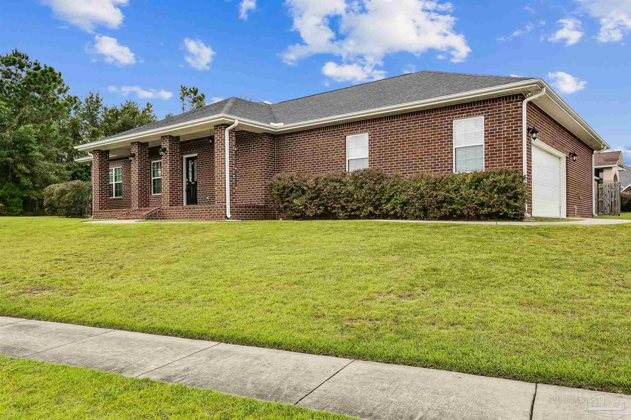 2499 Pine Forest Road Cantonment, FL 32533 - Photo 3 of 36 Gallery Image 3