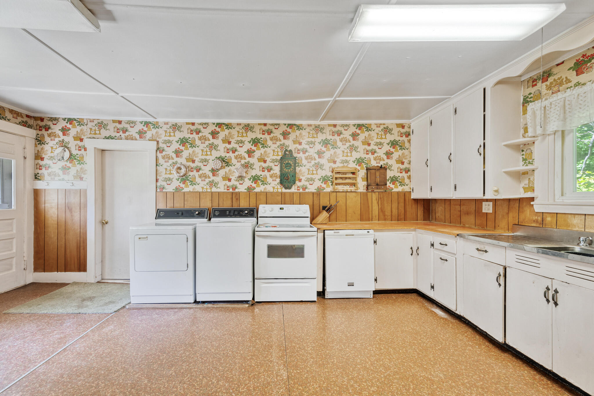 26 Unity Road Albion, ME 04910 - Photo 14 of 47 INT.EXT-14