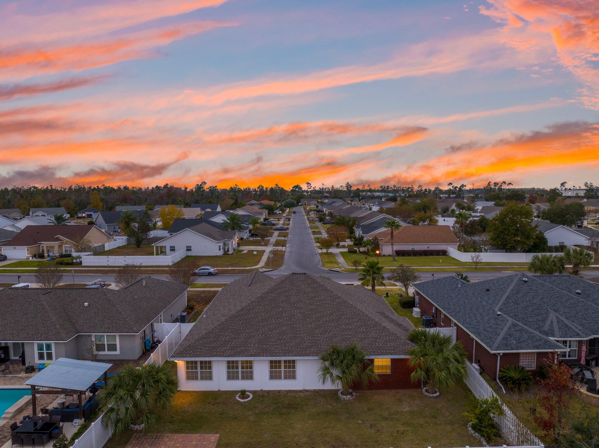 6-3503-Willow-Ridge-Rd-Twilight-5
