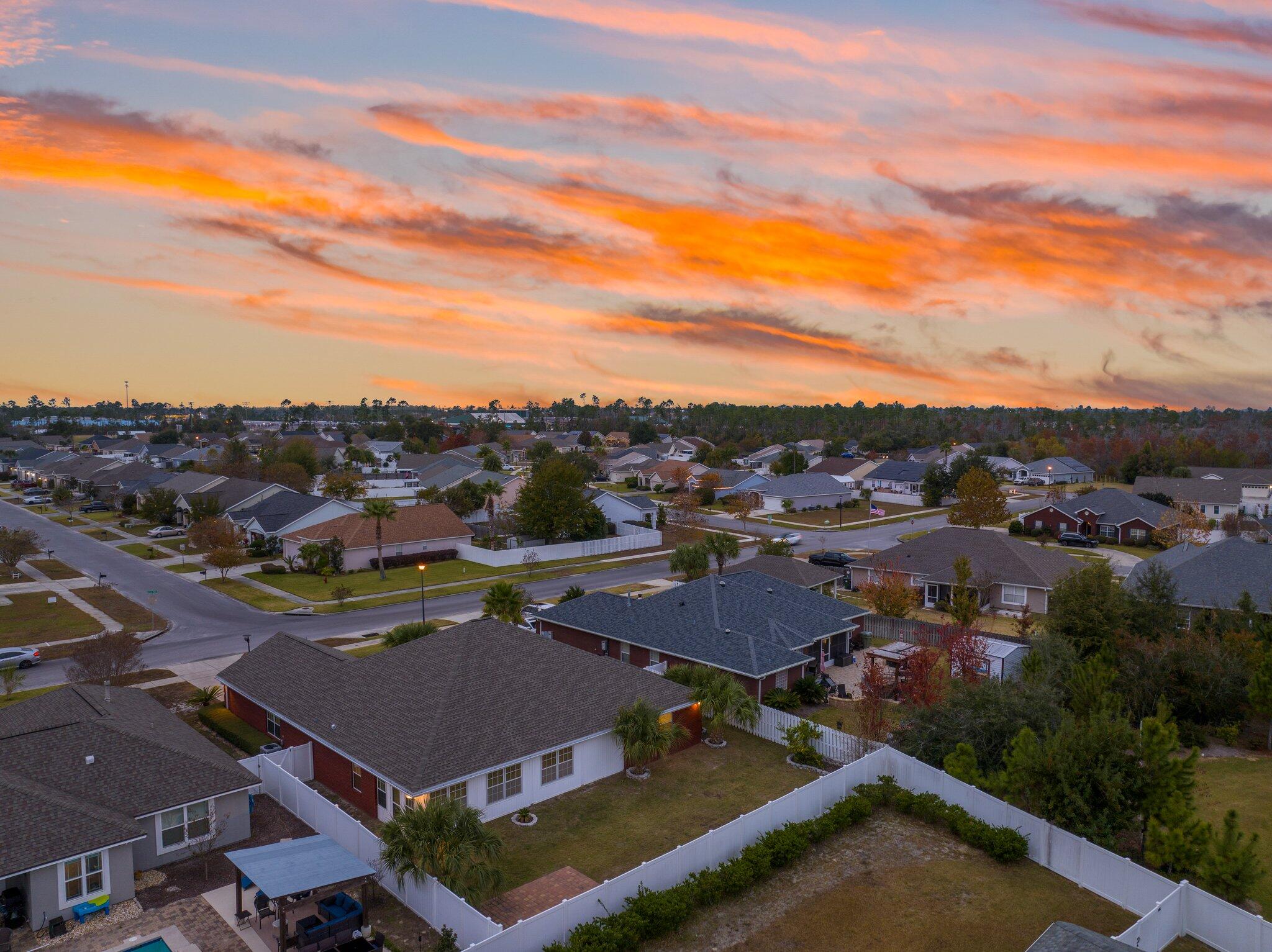 7-3503-Willow-Ridge-Rd-Twilight-6