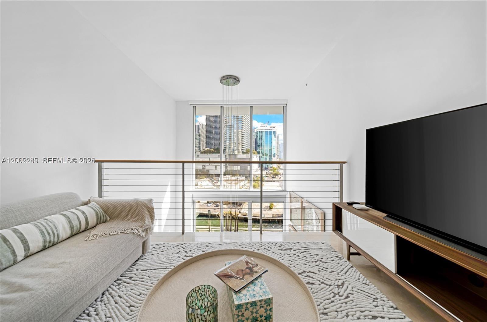 92 Southwest 3rd Street, Unit 902 Miami, FL 33130 - Photo 27 of 31