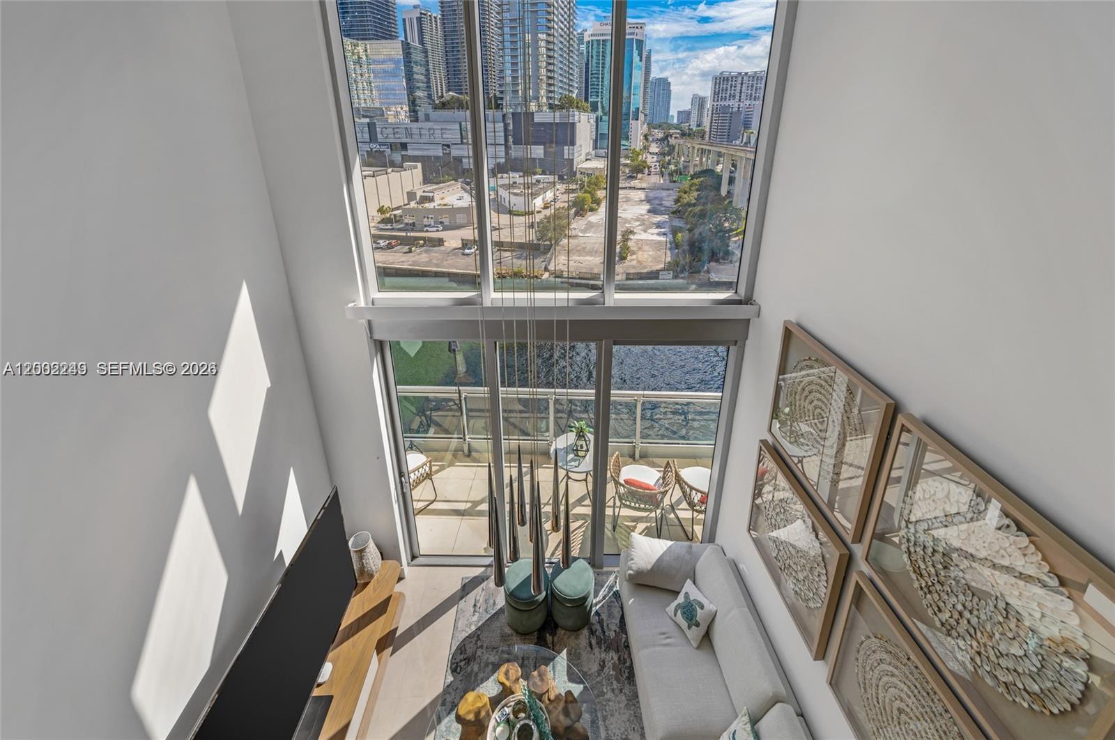92 Southwest 3rd Street, Unit 902 Miami, FL 33130 - Photo 7 of 31