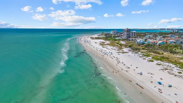 $3,999,000 | 5045 Oxford Drive, Sarasota, FL 34242
