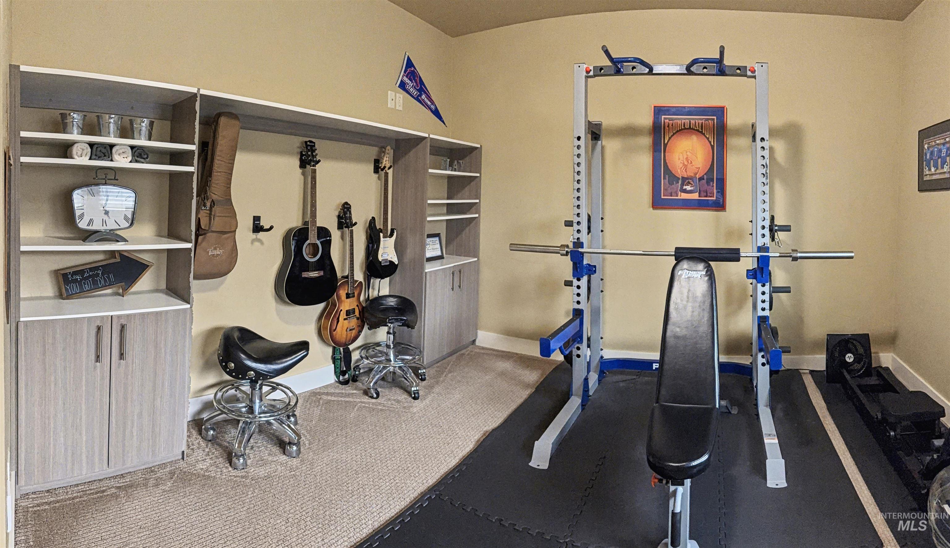2425 South Chipper Way Eagle, ID 83616 - Photo 30 of 43 Exercise area featuring baseboards and carpet floors