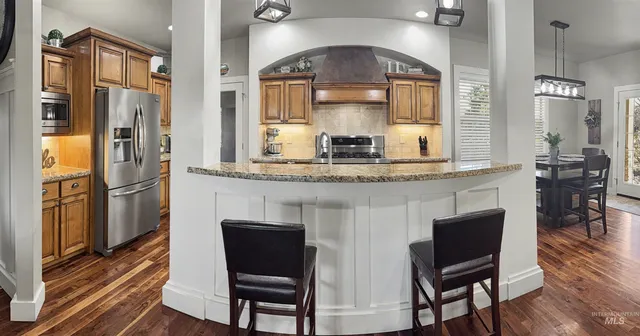 $1,379,999 | 2425 South Chipper Way, Eagle, ID 83616