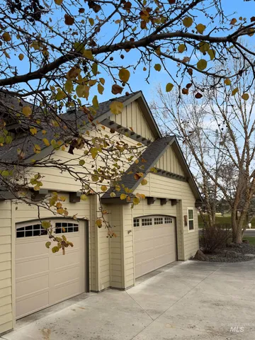 $1,379,999 | 2425 South Chipper Way, Eagle, ID 83616