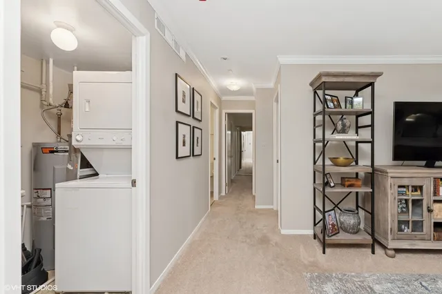 $285,000 | 3030 Pheasant Creek Drive, Unit 207, Northbrook, IL 60062