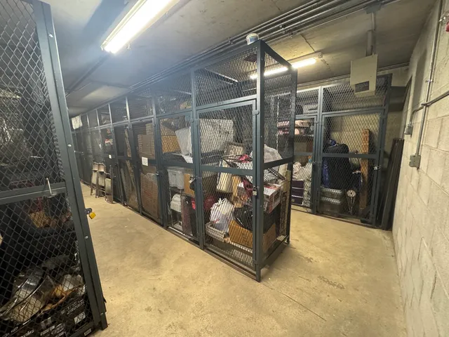 $285,000 | 3030 Pheasant Creek Drive, Unit 207, Northbrook, IL 60062