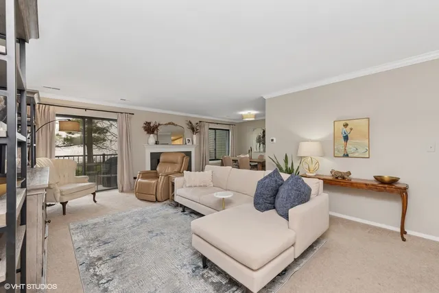 $285,000 | 3030 Pheasant Creek Drive, Unit 207, Northbrook, IL 60062