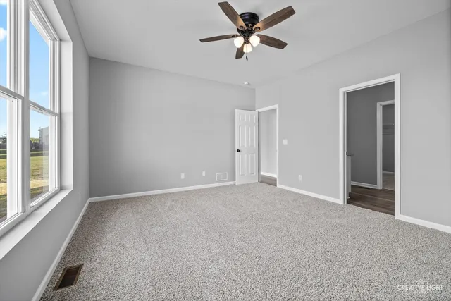 $349,900 | 621 Stearn Drive, Genoa, IL 60135