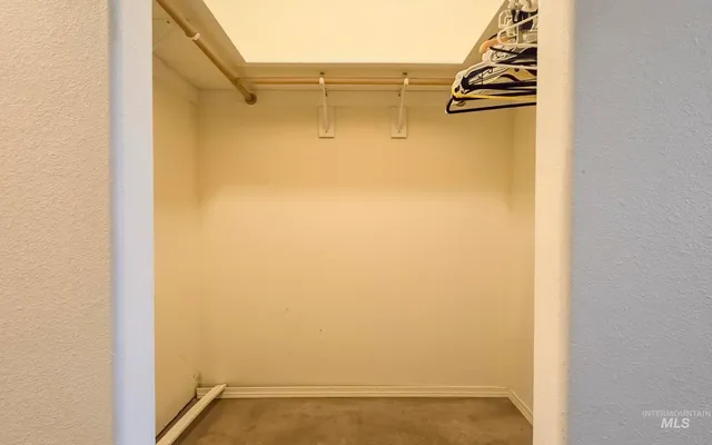 $950,000 | 1005 Viola Lane, Viola, ID 83872