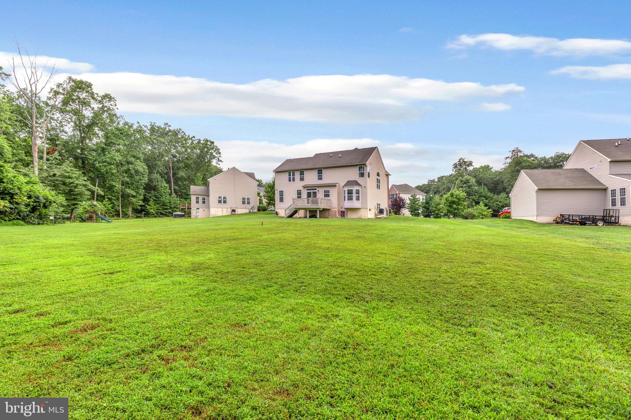 906 Gladway Road Baltimore, MD 21220 - Photo 40 of 52 a view of a building with garden