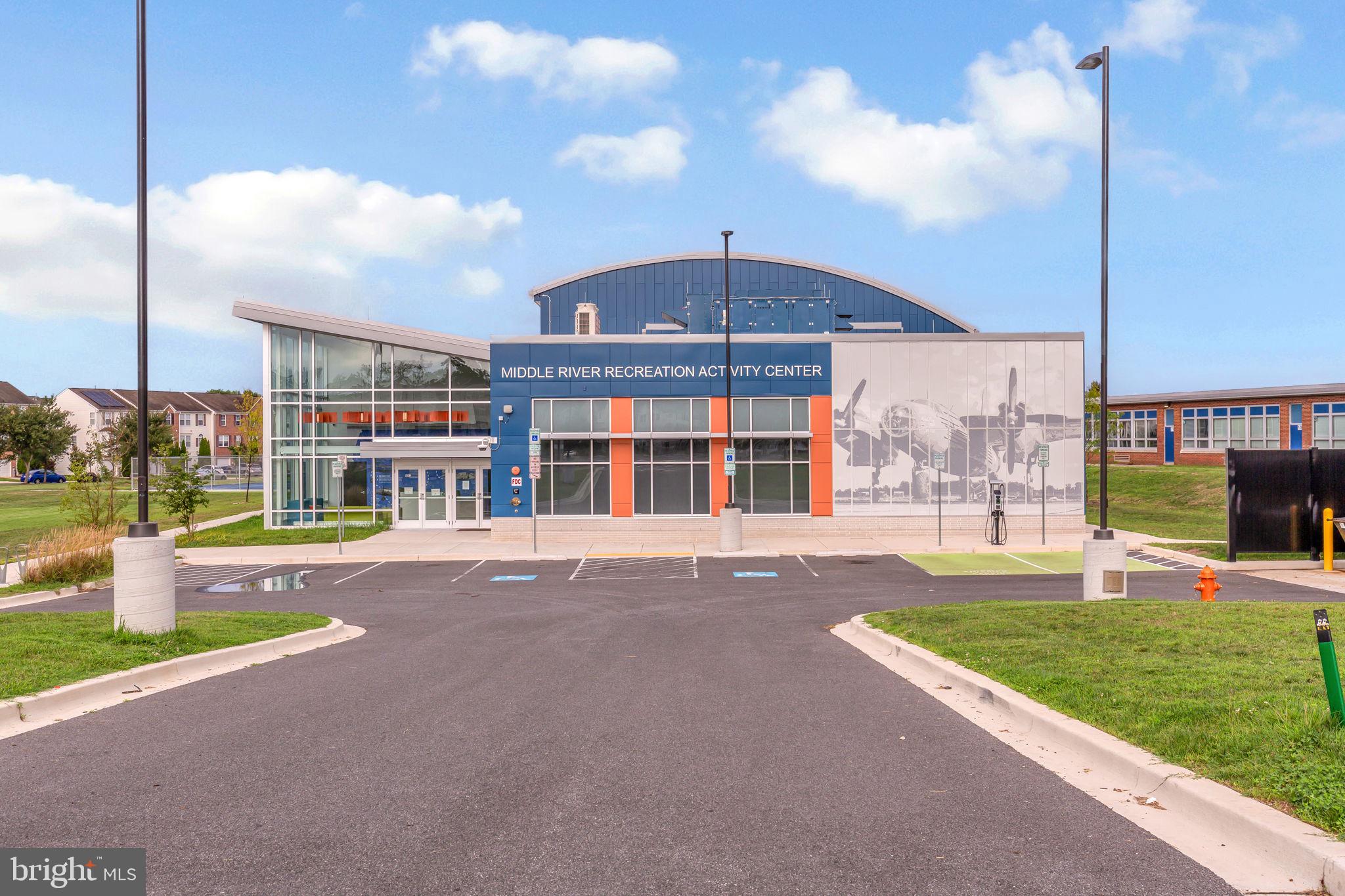 906 Gladway Road Baltimore, MD 21220 - Photo 46 of 52 a front view of building with yard