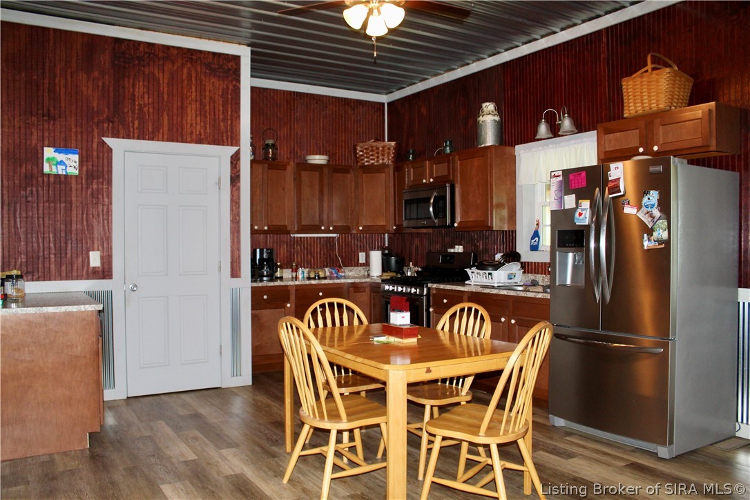2075 Seavers Road Madison, IN 47250 - Photo 8 of 68 Gallery Image 8