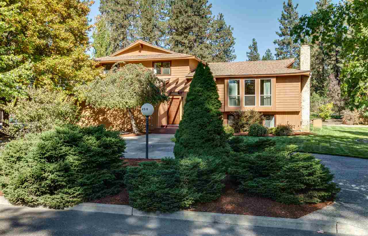 4511 East Lane Park Road Mead, WA 99021 - Photo 2 of 20