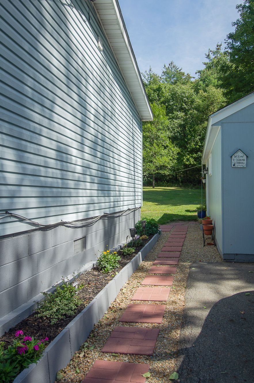 34 Plain Road Hinsdale, NH 03451 - Photo 17 of 21 Gallery Image 17