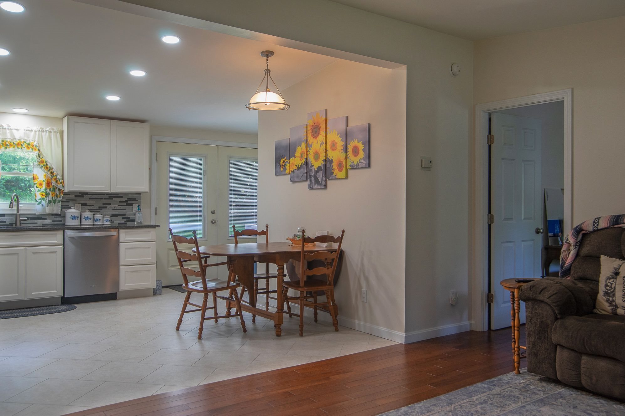 34 Plain Road Hinsdale, NH 03451 - Photo 5 of 21 Gallery Image 5