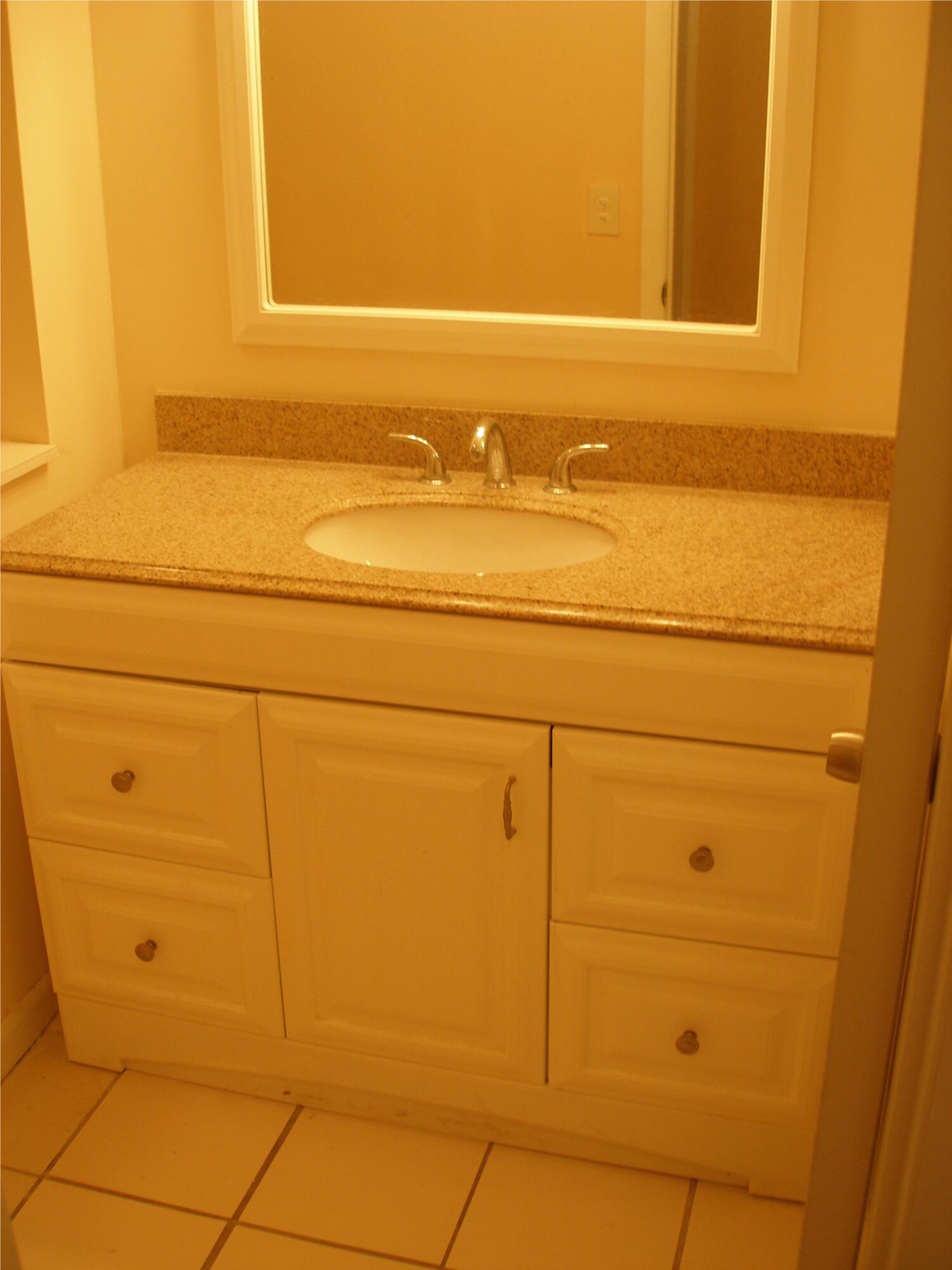 194 Pinewood Court Jupiter, FL 33458 - Photo 13 of 16 P5310305