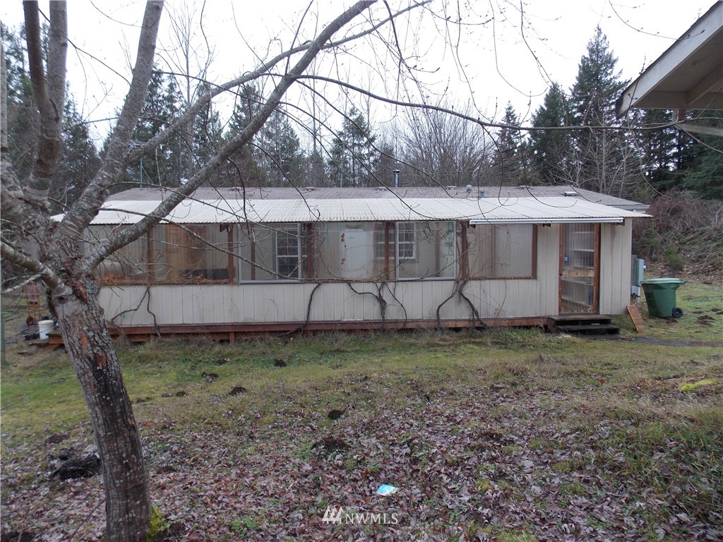 16717 Vail Loop Road Southeast Rainier, WA 98576 - Photo 3 of 26 Gallery Image 3