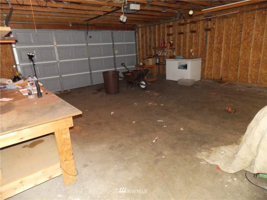16717 Vail Loop Road Southeast Rainier, WA 98576 - Photo 21 of 26 Gallery Image 21