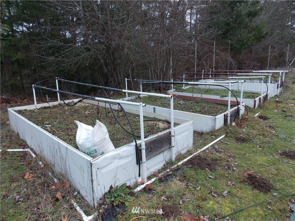 16717 Vail Loop Road Southeast Rainier, WA 98576 - Photo 23 of 26 Gallery Image 23