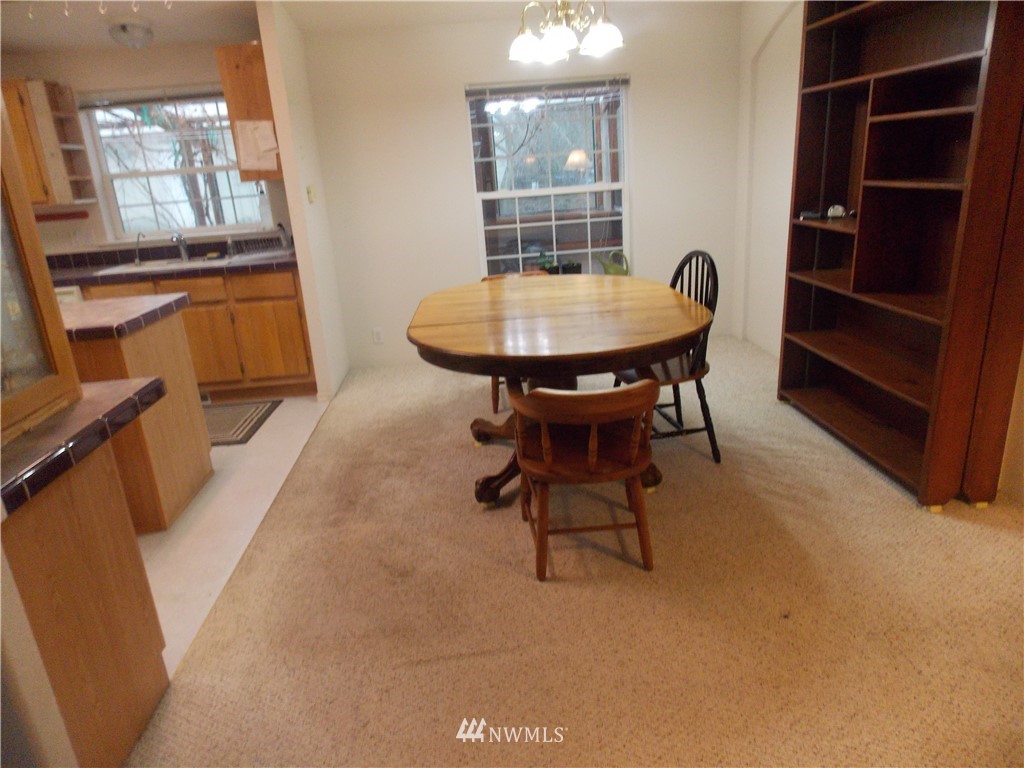 16717 Vail Loop Road Southeast Rainier, WA 98576 - Photo 9 of 26 Gallery Image 9