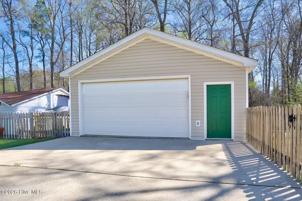 $261,000 | 925 Pamela Lane, Rocky Mount, NC 27803