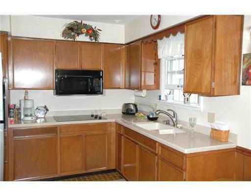 324 East Ruth Street Sidney, OH 45365 - Photo 6 of 10