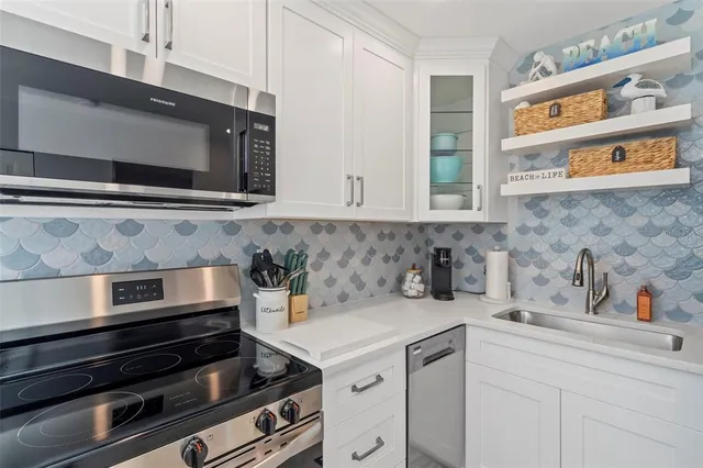 $850,000 | 1360 Holiday Drive, Unit A & B, Englewood, FL 34223