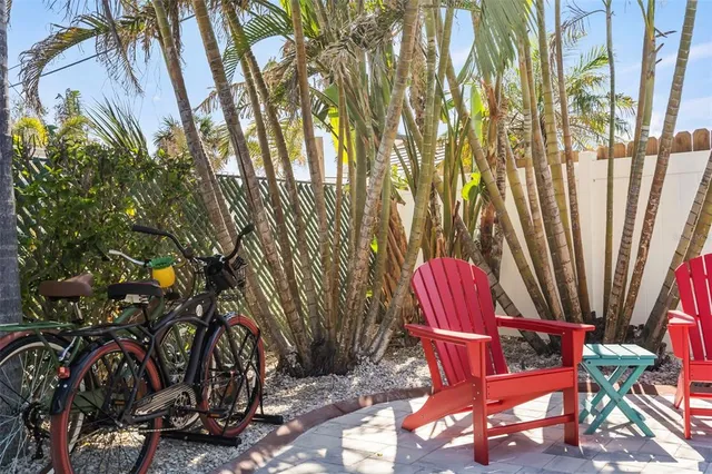 $850,000 | 1360 Holiday Drive, Unit A & B, Englewood, FL 34223