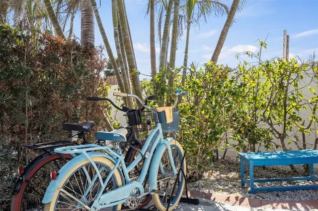 $850,000 | 1360 Holiday Drive, Unit A & B, Englewood, FL 34223