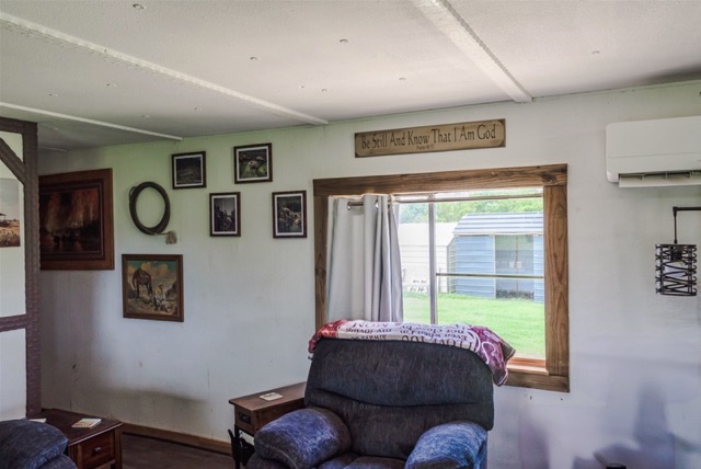 835 County Road 182 Marlin, TX 76661 - Photo 13 of 27 a living room with furniture and a window