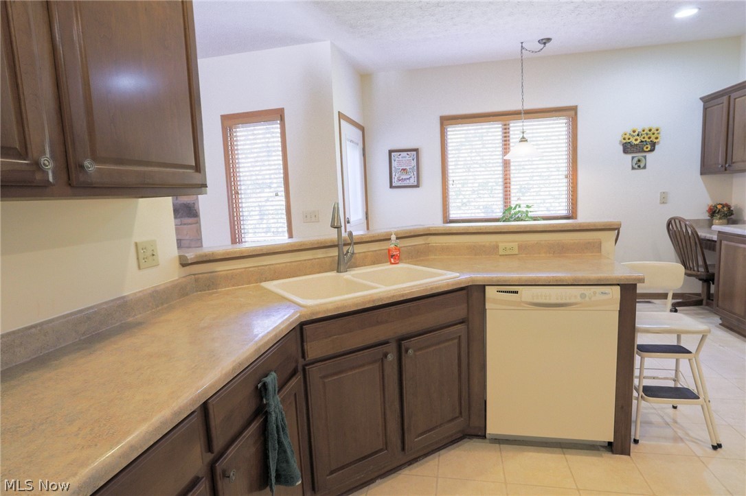 3815 Rothrock Place Akron, OH 44333 - Photo 11 of 30 Gallery Image 11