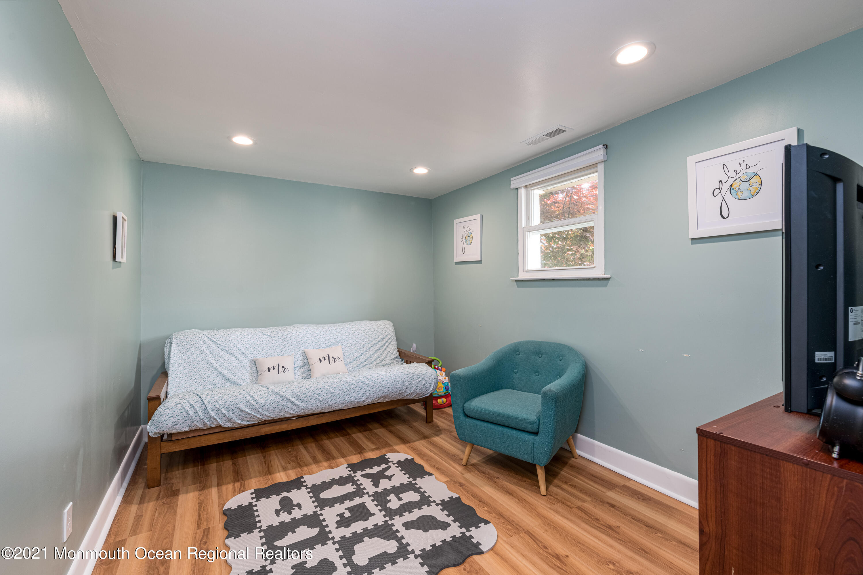 154 Newbury Road Howell, NJ 07731 - Photo 23 of 29 154_Newbury_Rd-23