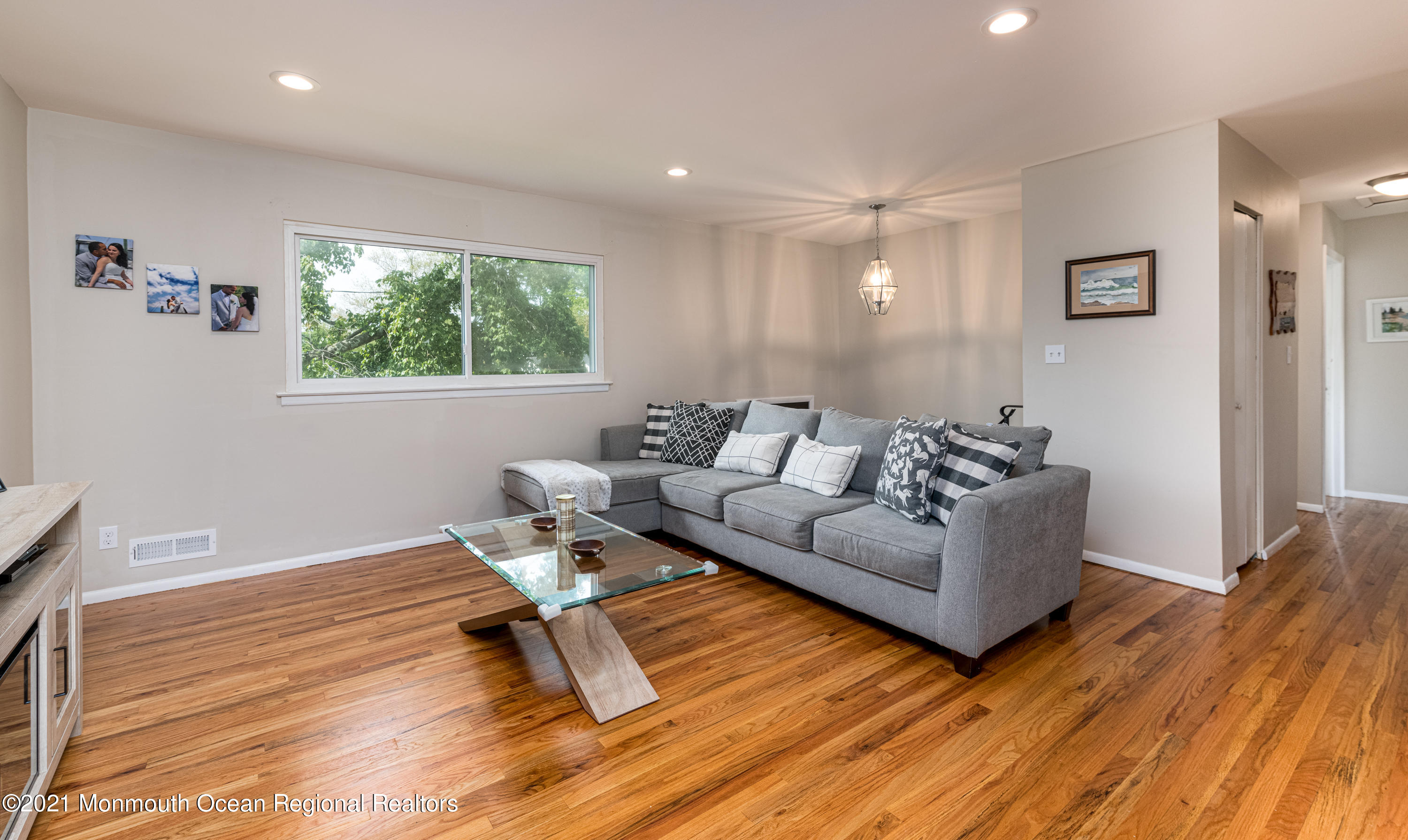 154 Newbury Road Howell, NJ 07731 - Photo 10 of 29 154_Newbury_Rd-10