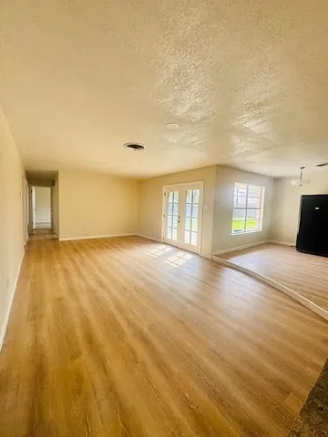 $265,000 | 3401 Lynnwood Lane, Corpus Christi, TX 78415