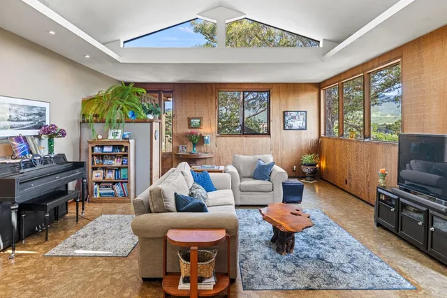 $1,750,000 | 3405 Rio Road, Carmel, CA 93923