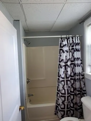 $1,150 | 40 McGee Street, Unit 3 NORTH, Fall River, MA 02721