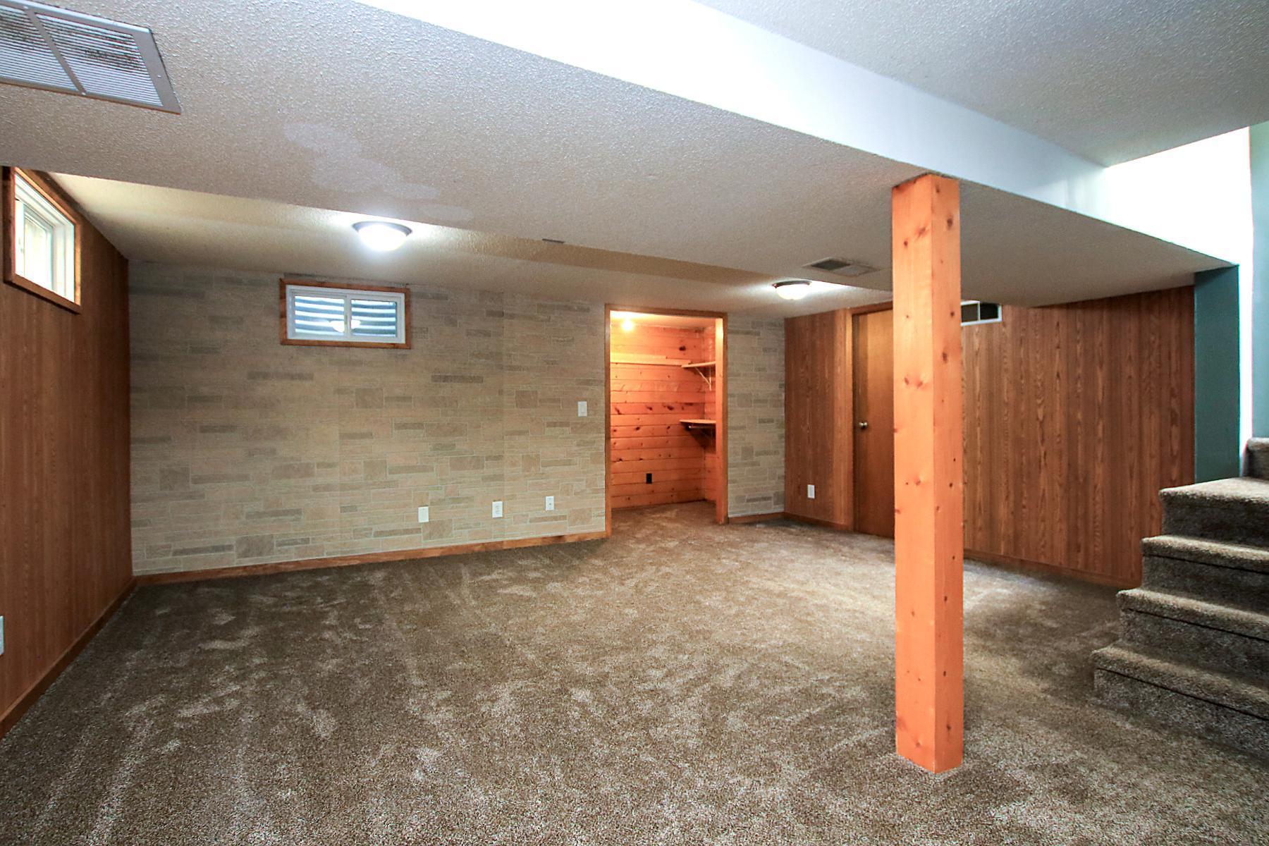 642 Juul Road Southwest Hutchinson, MN 55350 - Photo 14 of 20