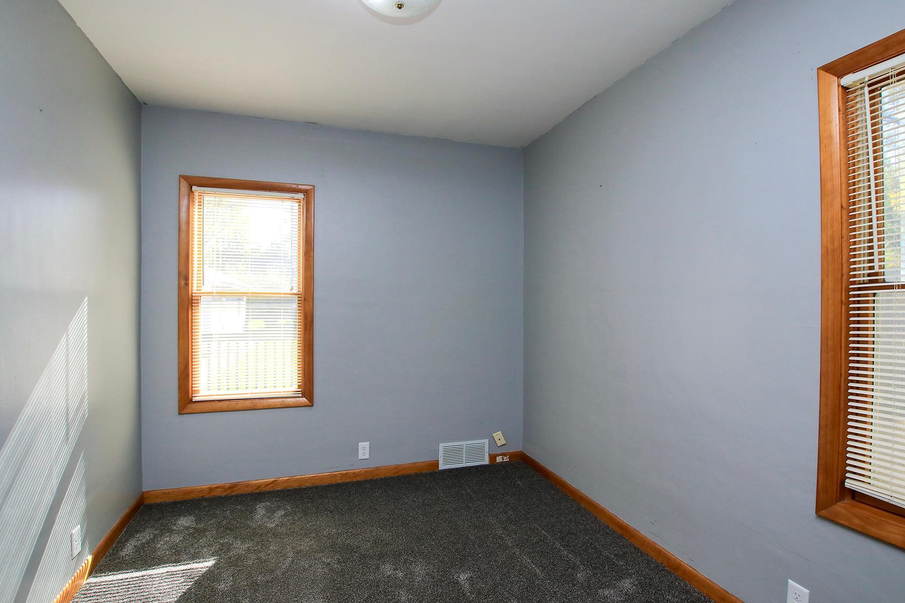 642 Juul Road Southwest Hutchinson, MN 55350 - Photo 8 of 20