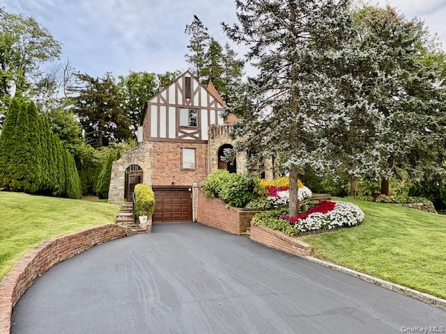 5 Rockcrest Road Manhasset, NY 11030 - Photo 3 of 16