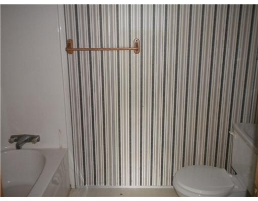323 Pheasant Road Evans City, PA 16033 - Photo 10 of 14 Full Bath.