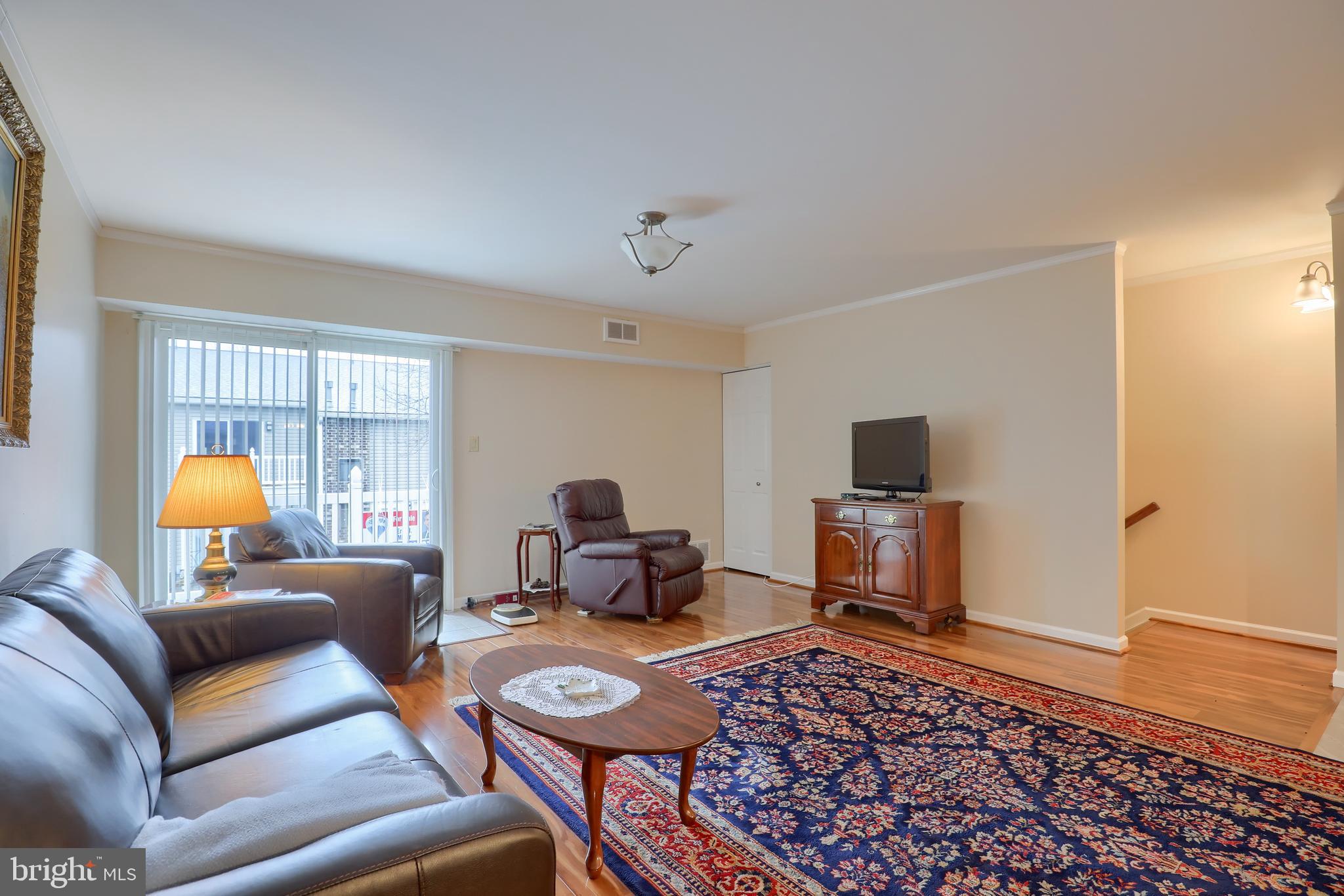 2902 State Hill Road, Unit E14 Reading, PA 19610 - Photo 7 of 21 Living Room