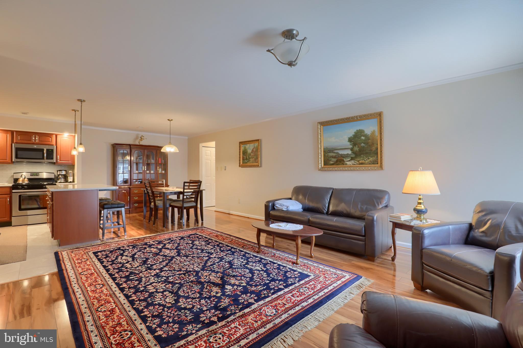 2902 State Hill Road, Unit E14 Reading, PA 19610 - Photo 9 of 21 Living Room