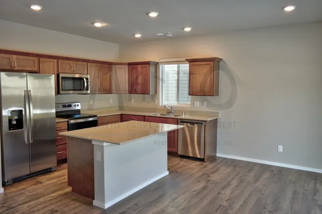 $2,500 | 9110 North Camden Lane, Spokane, WA 99208