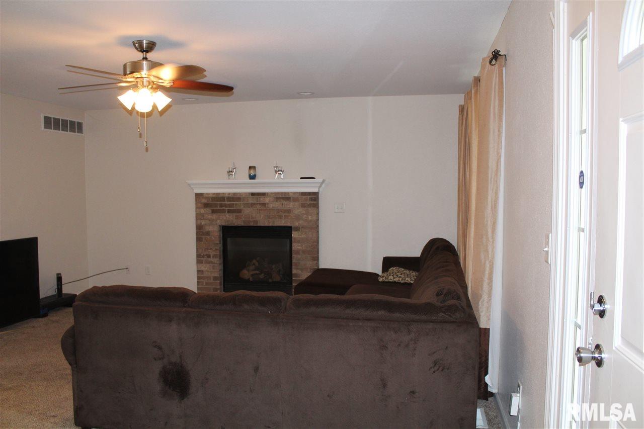 1304 West Cloverdale Road Chillicothe, IL 61523 - Photo 13 of 24 Gallery Image 13