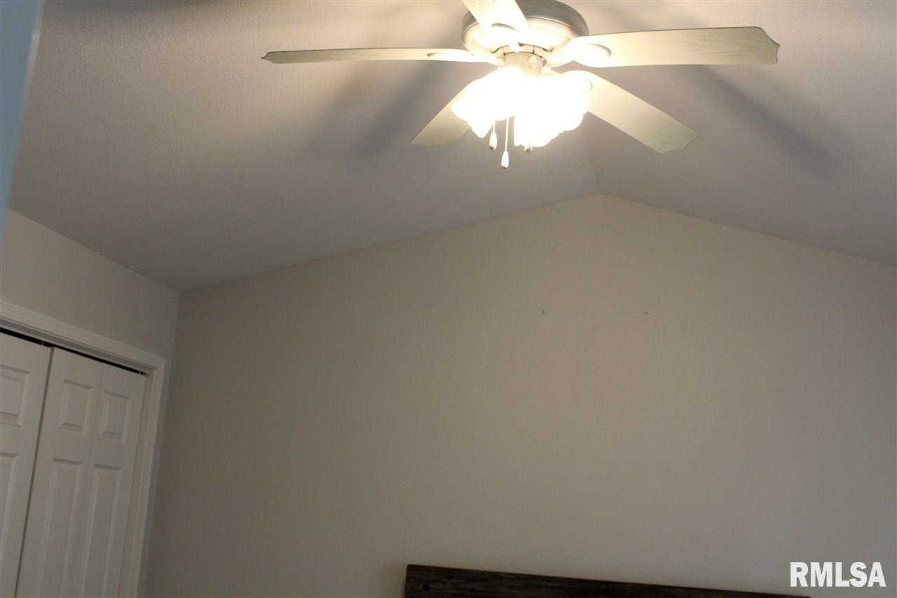 1304 West Cloverdale Road Chillicothe, IL 61523 - Photo 16 of 24 Gallery Image 16